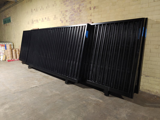 GAT-0001: Single 13'V-Track Gate